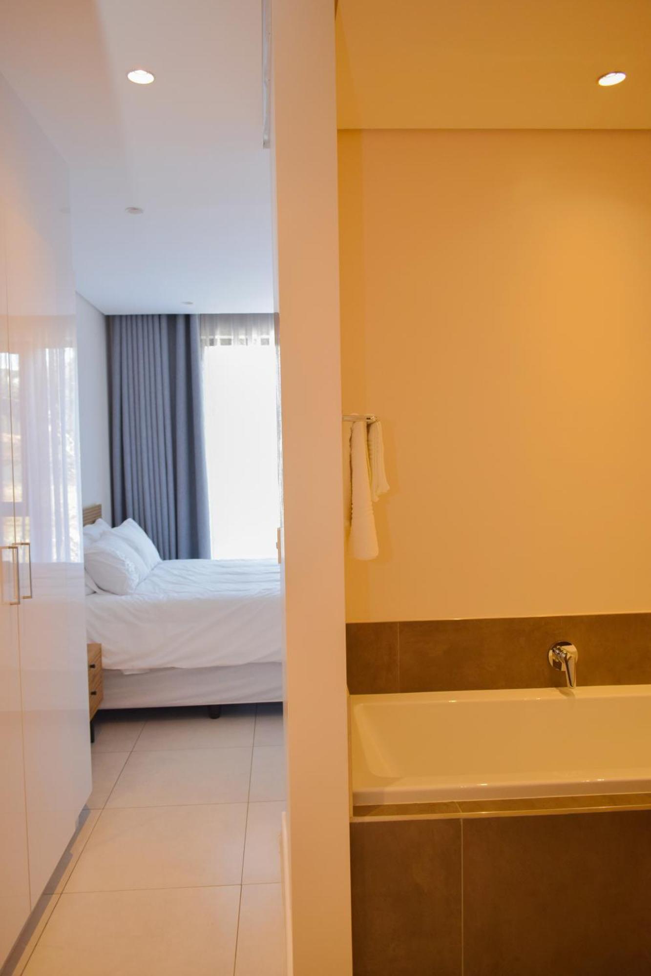 121 The Terrace At Sandton Gate ヨハネスブルグ エクステリア 写真